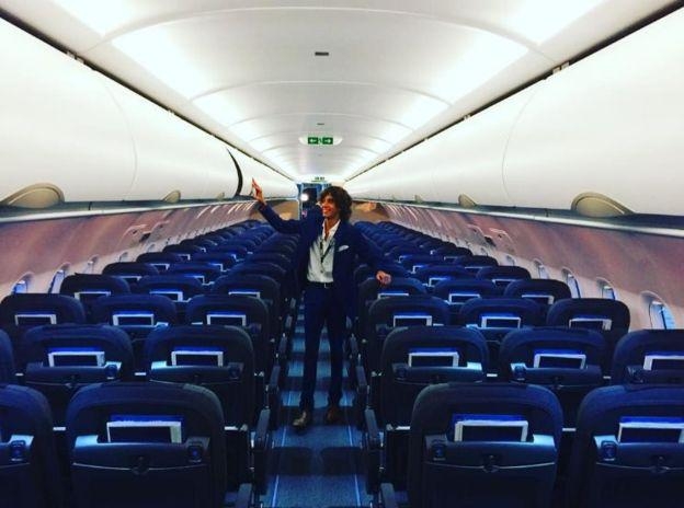 20 yaşında, First Class'ta uçmak için para alıyor! 2
