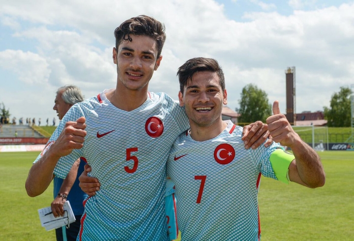 UEFA resmen açıkladı: Listede sadece bir Türk... 11