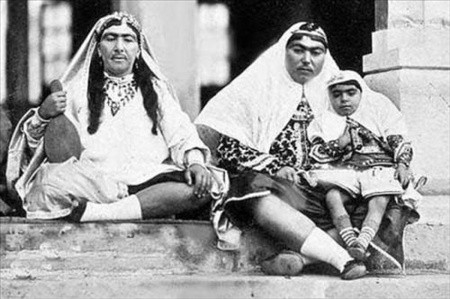 145 kişiden evlilik teklifi aldı, kendisine aşık 13 kişi intihar etti! İşte  Nasıreddin Şah'ın gözdesi... 7