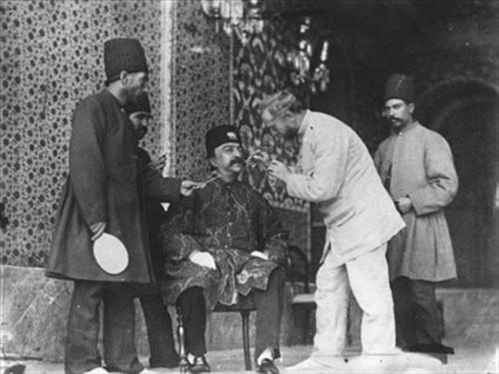 145 kişiden evlilik teklifi aldı, kendisine aşık 13 kişi intihar etti! İşte  Nasıreddin Şah'ın gözdesi... 1