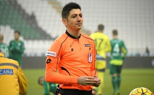 Süper Lig hakemlerinin aldığı ücretler dudak uçuklattı 21