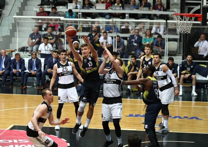 Beşiktaş'ı deviren Fenerbahçe şampiyon oldu! İşte maçtan kareler... 10