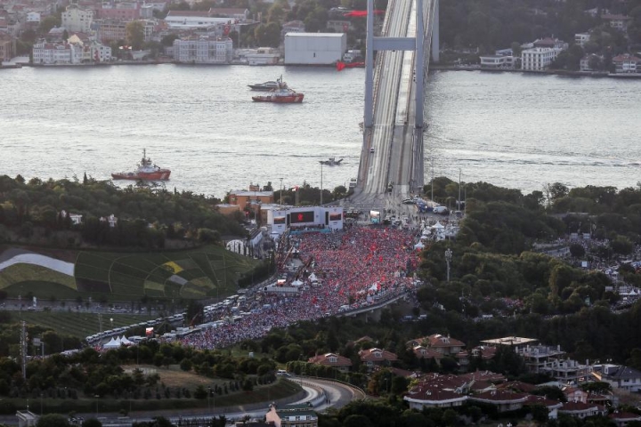Akınlarda çocuklar gibi şendik, o gün hainlerin ordusunu yendik! 20