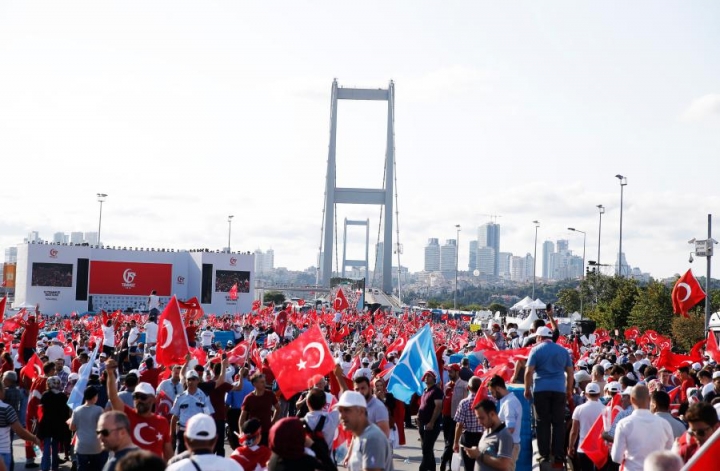 Akınlarda çocuklar gibi şendik, o gün hainlerin ordusunu yendik! 3