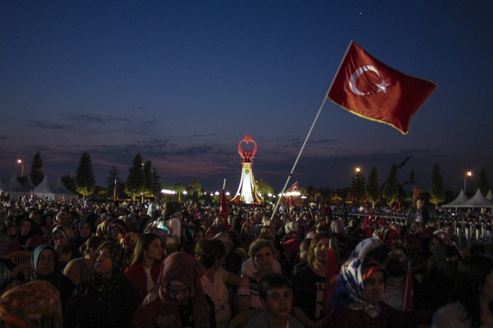 Cumhurbaşkanı Erdoğan Beştepe'deki Şehitler Abidesi'ni açtı! 5