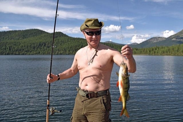 Vladimir Putin balığa çıktı, stres attı! 16