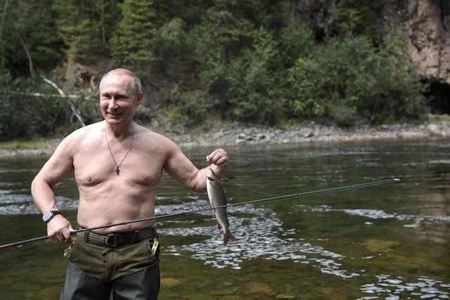 Vladimir Putin balığa çıktı, stres attı! 15
