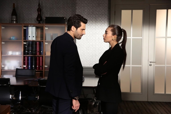 Tuba Büyüküstün ile Kaan Urgancıoğlu aynı dizide! "Aras" geliyor... 16