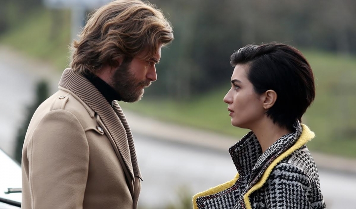 Tuba Büyüküstün ile Kaan Urgancıoğlu aynı dizide! "Aras" geliyor... 11