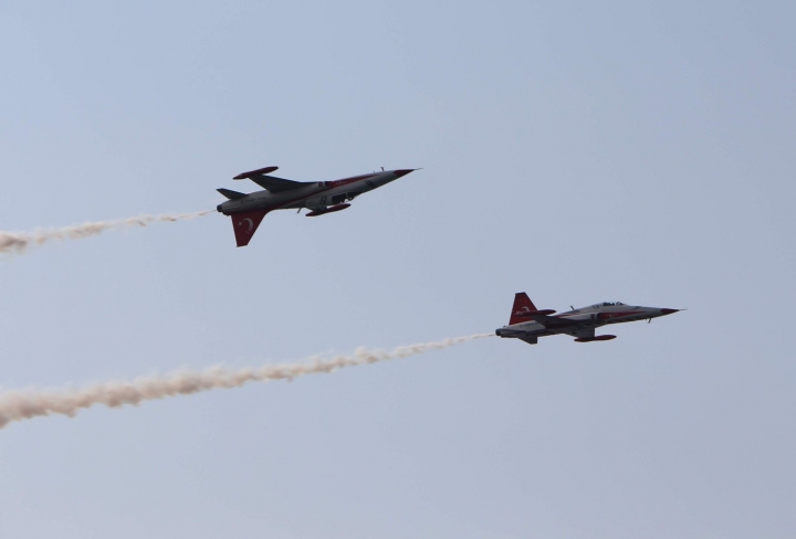 Türk Yıldızları Trabzon’da şehit Eren Bülbül için uçtu... 6