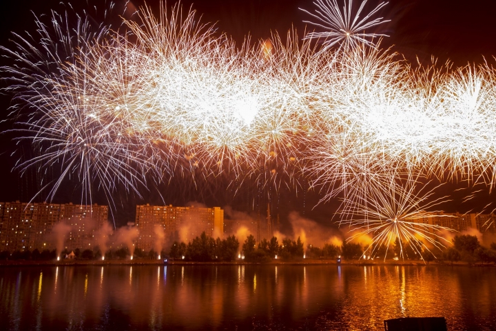 Rusya'daki havai fişek festivali nefesleri kesti... 4