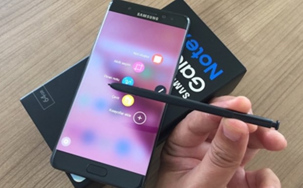 Samsung yanlışlıkla Galaxy Note 8'i tanıttı! 6