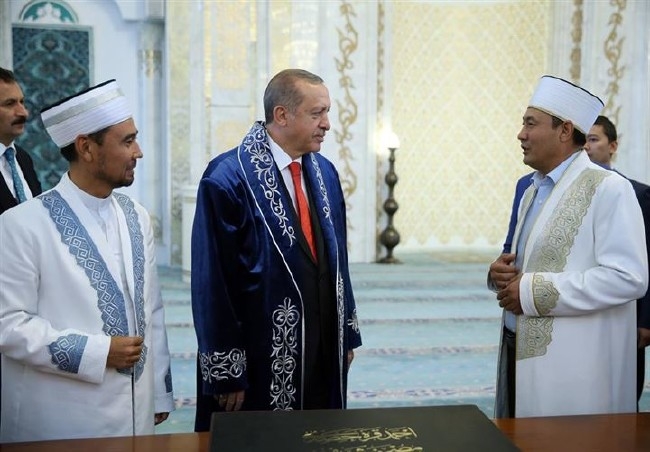 Cumhurbaşkanı Erdoğan Kazakistan'da cami ziyaret etti, EXPO fuarını gezdi 2