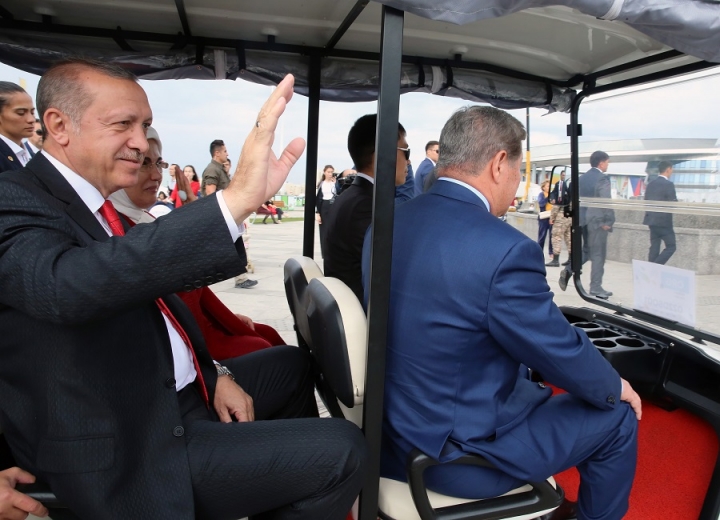 Cumhurbaşkanı Erdoğan Kazakistan'da cami ziyaret etti, EXPO fuarını gezdi 6
