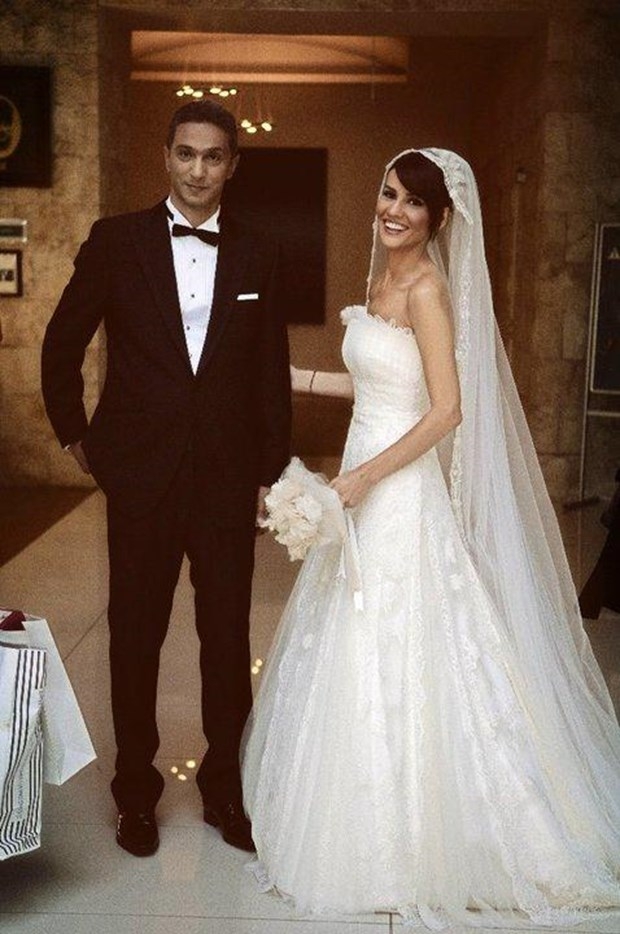 Ünlüler aleminin eşsiz gelinleri! 29