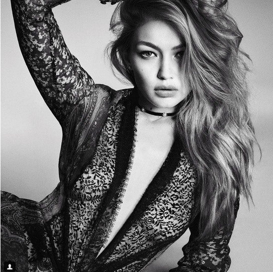 'Japonya Vogue'nin kapak kızı Gigi Hadid oldu! 1