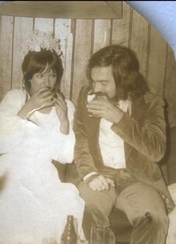 Ünlü çiftlerden nikah fotoğrafları! 24