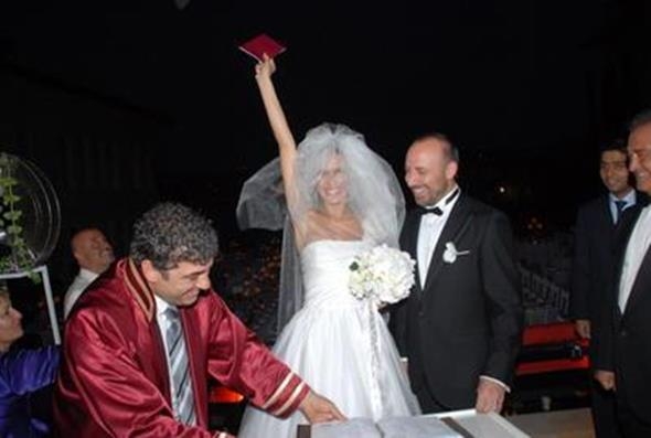 Ünlü çiftlerden nikah fotoğrafları! 4