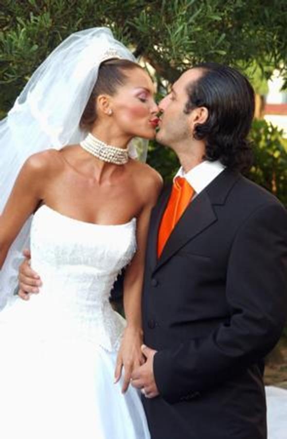 Ünlü çiftlerden nikah fotoğrafları! 10