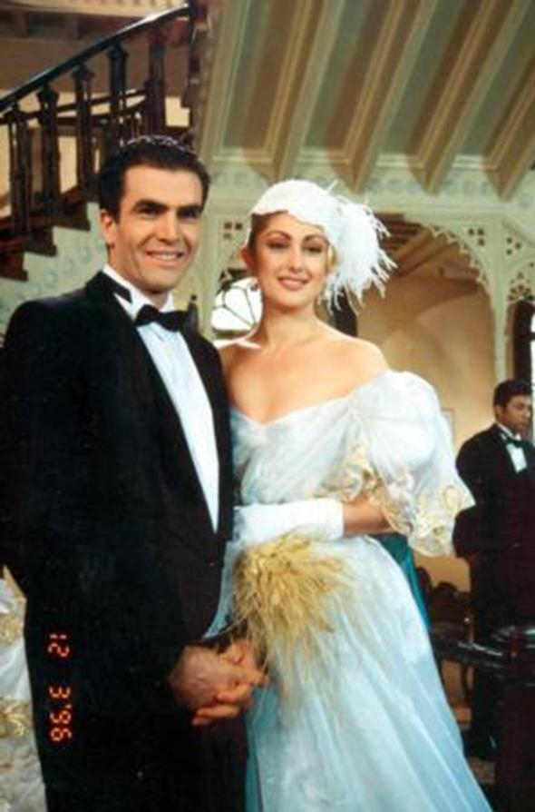 Ünlü çiftlerden nikah fotoğrafları! 22