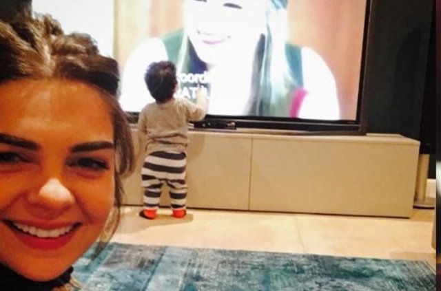Ünlülerin en rahat hissettikleri yer olan evlerinden birbirinden keyifli paylaşımları! 38