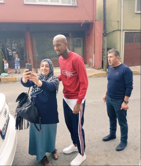 Anderson Talisca’dan örnek davranış 4