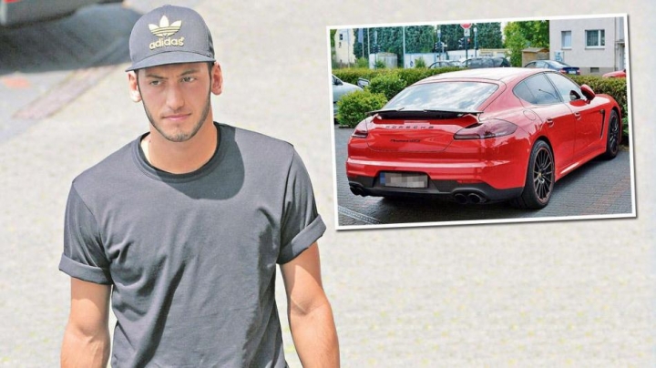 Yerli ve yabancı yıldız isimlerin lüks otomobilleri! 37