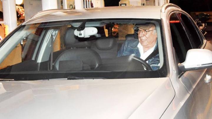 Yerli ve yabancı yıldız isimlerin lüks otomobilleri! 5