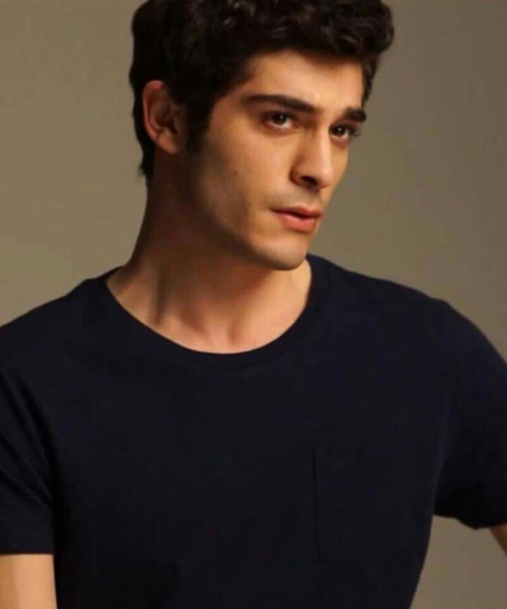 Burak Deniz'in Zayn Malik'le benzerliği dünya basınında! 35
