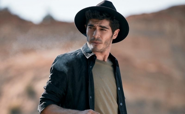 Burak Deniz'in Zayn Malik'le benzerliği dünya basınında! 12