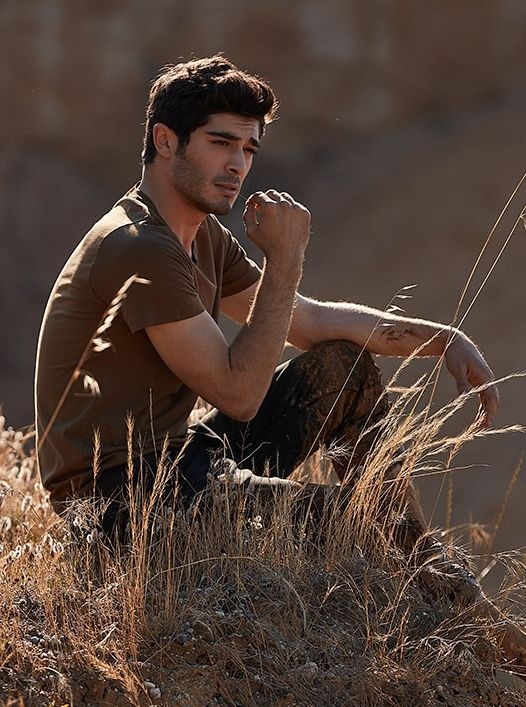Burak Deniz'in Zayn Malik'le benzerliği dünya basınında! 23