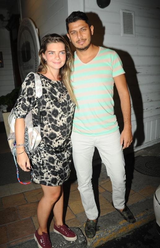 Pelin Karahan bir yaşına daha girdi! 16