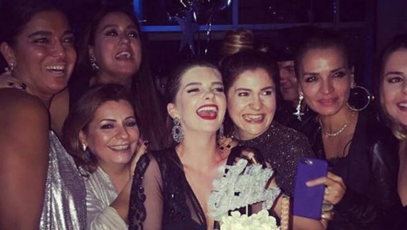 Pelin Karahan bir yaşına daha girdi! 1