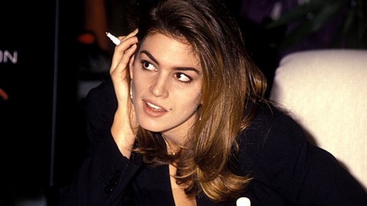 Cindy Crawford hakkında merak edilenleri cevapladı! 23