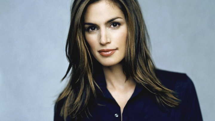 Cindy Crawford hakkında merak edilenleri cevapladı! 25