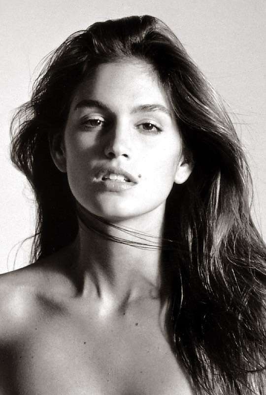 Cindy Crawford hakkında merak edilenleri cevapladı! 20