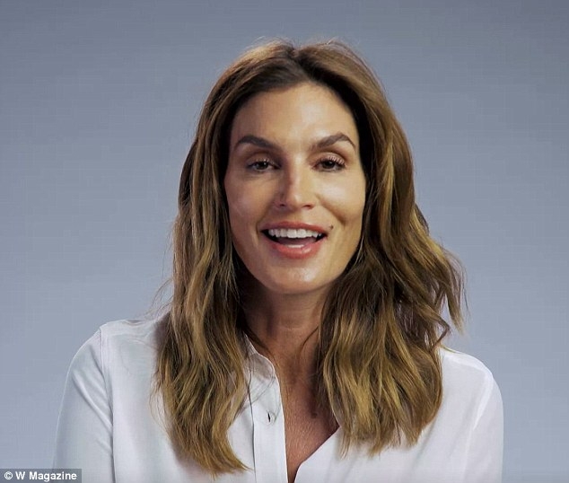 Cindy Crawford hakkında merak edilenleri cevapladı! 26