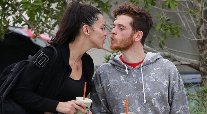 Adriana Lima, Metin Hara'dan bebek istiyor! 20