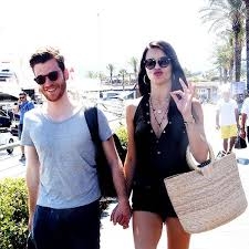 Adriana Lima, Metin Hara'dan bebek istiyor! 12