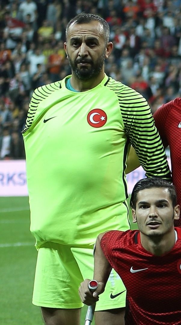 İşte Avrupa şampiyonu olan kahramanların hikayeleri! 7