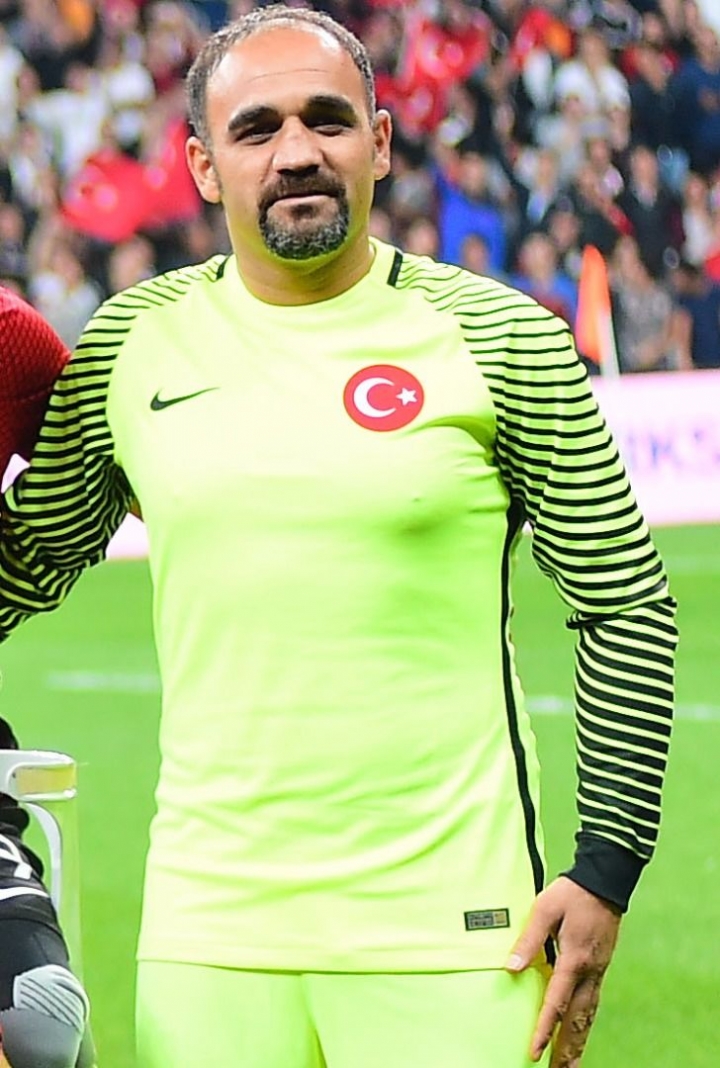 İşte Avrupa şampiyonu olan kahramanların hikayeleri! 8