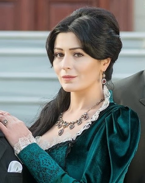 Deniz Çakır takipçisine öyle bir cevap verdi ki! 8