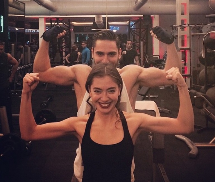 Neslihan Atagül, Kadir Doğulu'ya olan aşkını bir kez daha haykırdı! 5