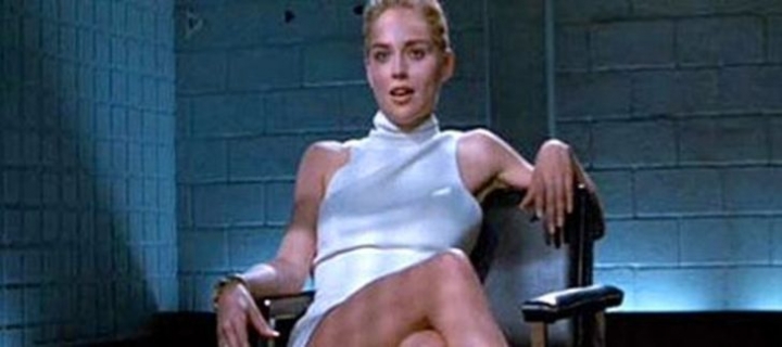 Sharon Stone'dan 25 yıl sonra gelen meşhur oturuş! 3