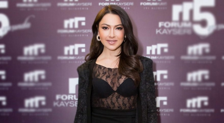 Hadise dış görünüşündeki büyük değişikliği anlattı! 34