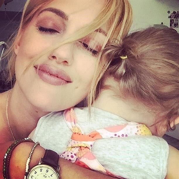 Meryem Uzerli hakkında merak edilenleri paylaştı! 2