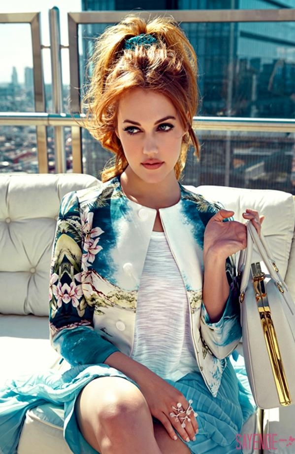 Meryem Uzerli hakkında merak edilenleri paylaştı! 10