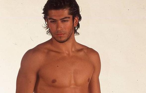 Burak Özçivit'in Best Model yarışmasındaki hali görenleri şaşkına çevirdi! 6
