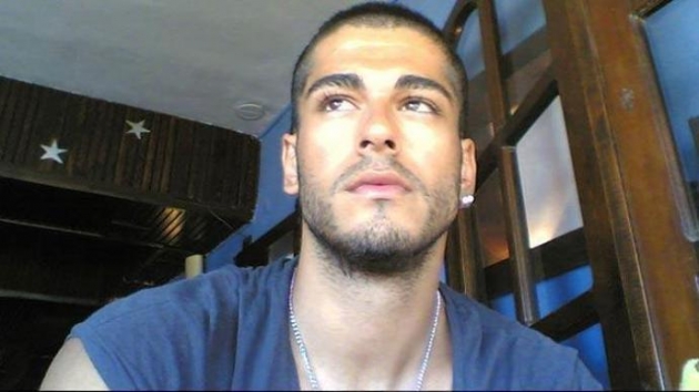 Burak Özçivit'in Best Model yarışmasındaki hali görenleri şaşkına çevirdi! 7