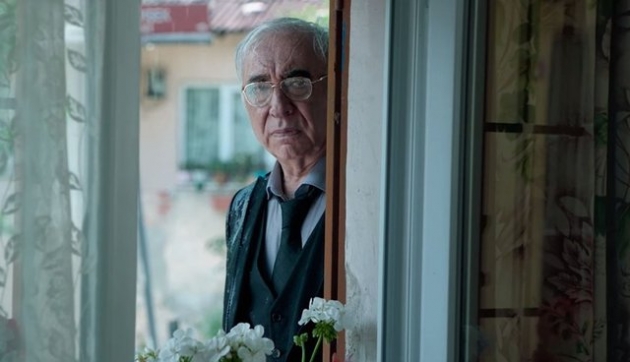 Şener Şen yeni filmi "Yol Ayrımı" ile beyazperdeye geliyor! 4